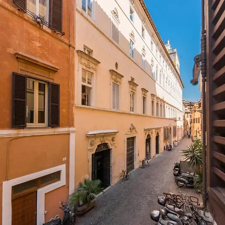Via Di Montoro Campo De Fiori